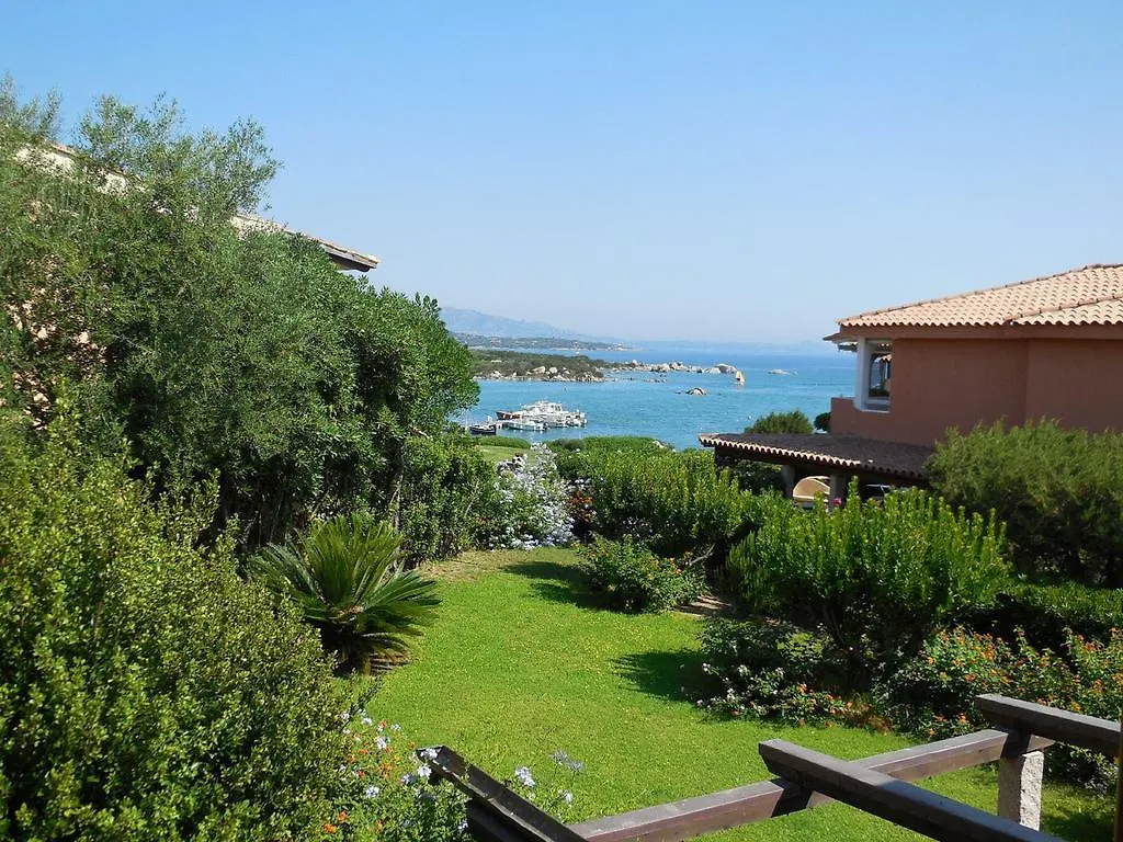 Dany'S Home In Baia De Bahas Marinella  İtalya